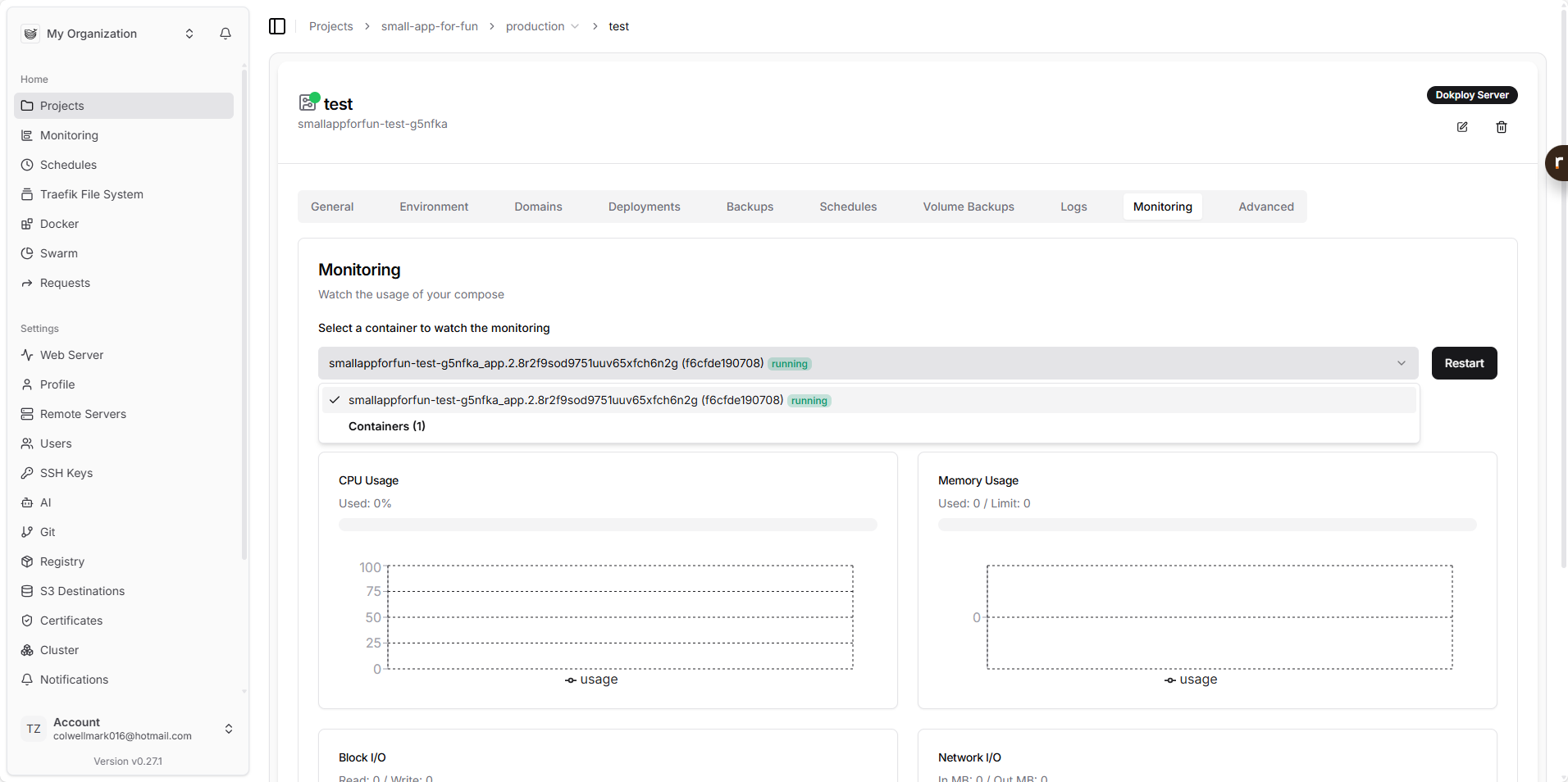 dokploy只能看见本地的容器,但是实际上是有两个容器在跑的